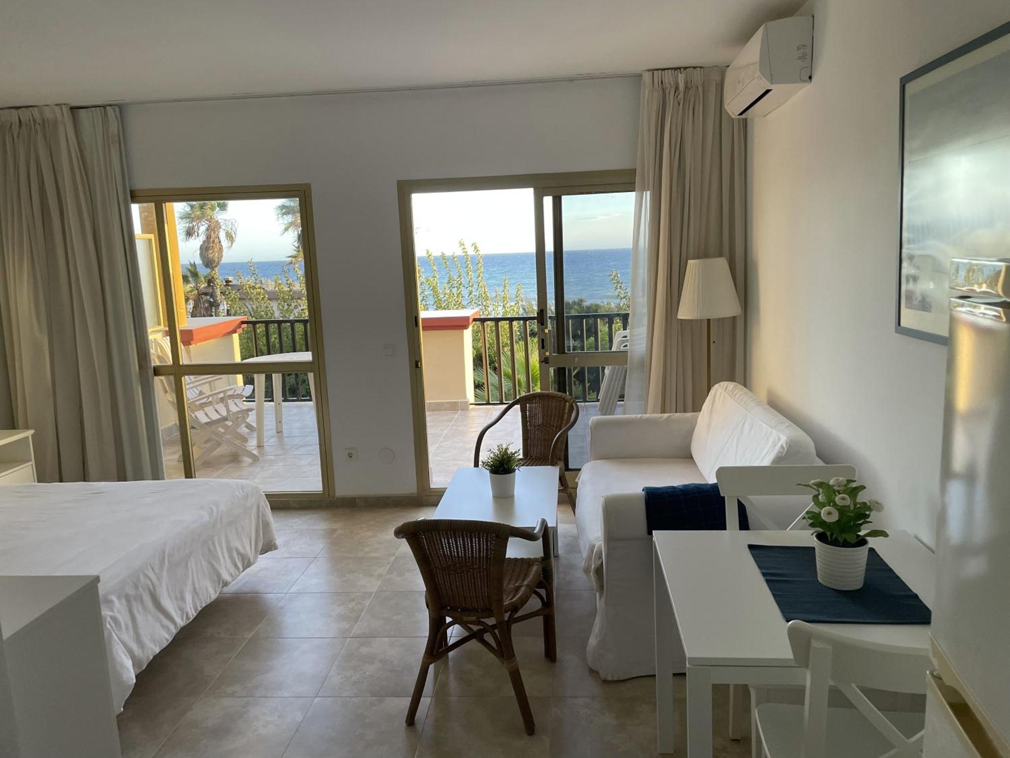 Estudio Con Insuperables Vistas Al Mar: Aparcamiento Marbella Eksteriør billede