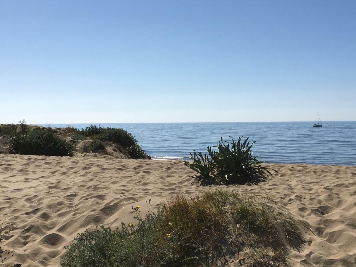 Estudio Con Insuperables Vistas Al Mar: Aparcamiento Marbella Eksteriør billede