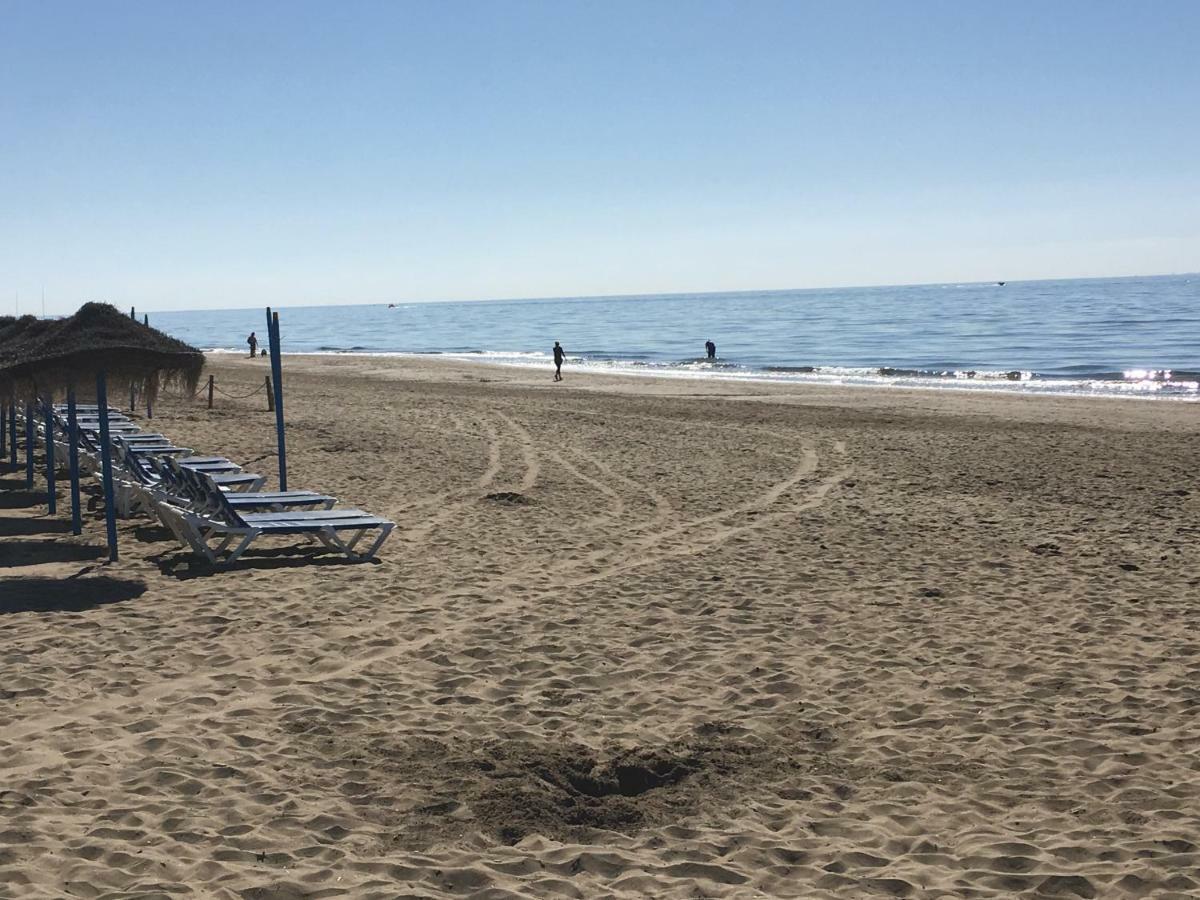 Estudio Con Insuperables Vistas Al Mar: Aparcamiento Marbella Eksteriør billede